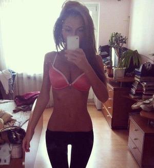 Nea, 49