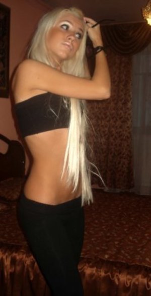 Noora, 41