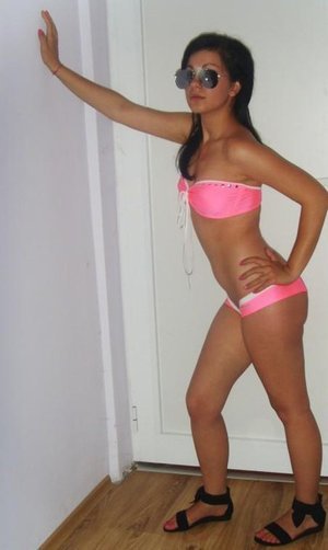 Sanni, 47