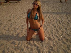 Sanni, 43