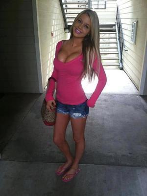 Aurora, 22
