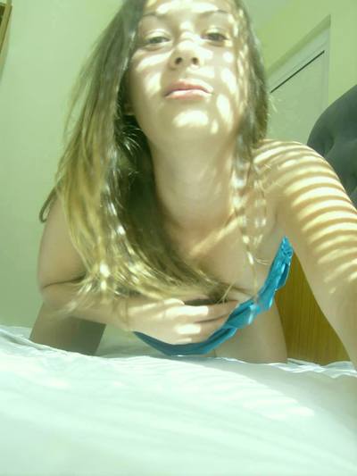 Elina, 31