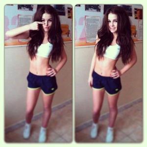 Aino, 40