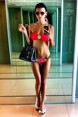 Pinja, 48