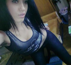 Aada, 39