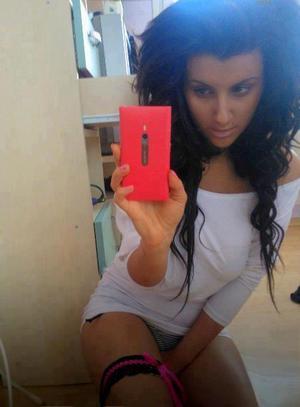 Elina, 40