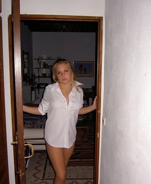 Oona, 30